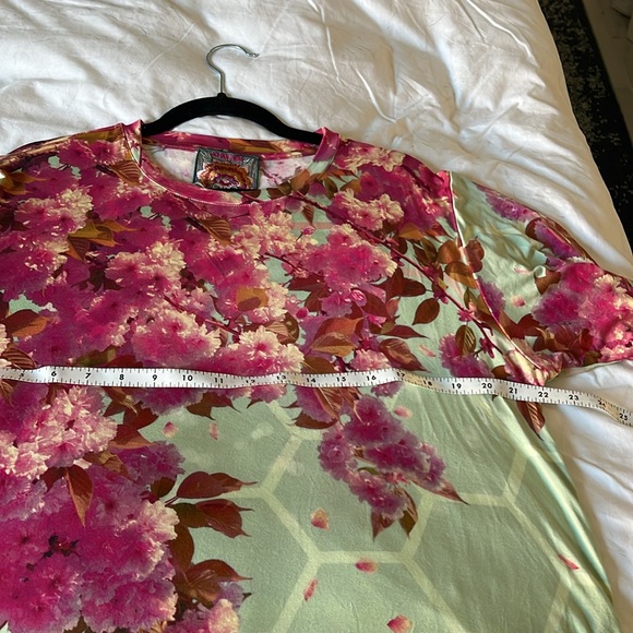 Johnny Was medium bamboo short sleeve tee - Picture 2 of 5